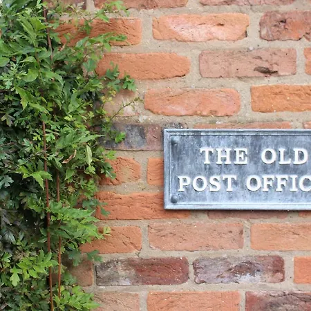 The Old Post Office Pretty Village 20Min From York Exterior photo